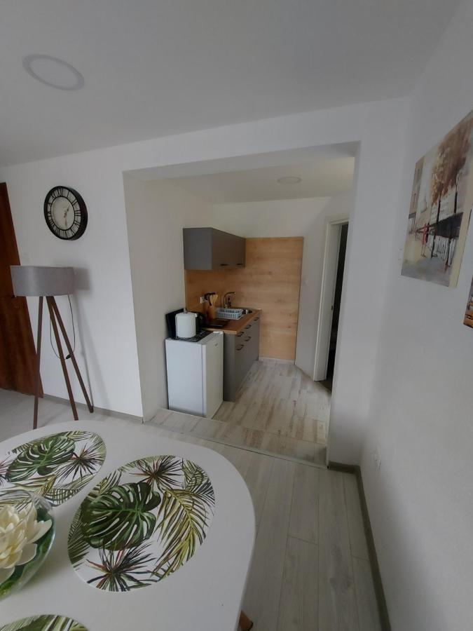 Lucic Guesthouse Cetinje Exterior photo